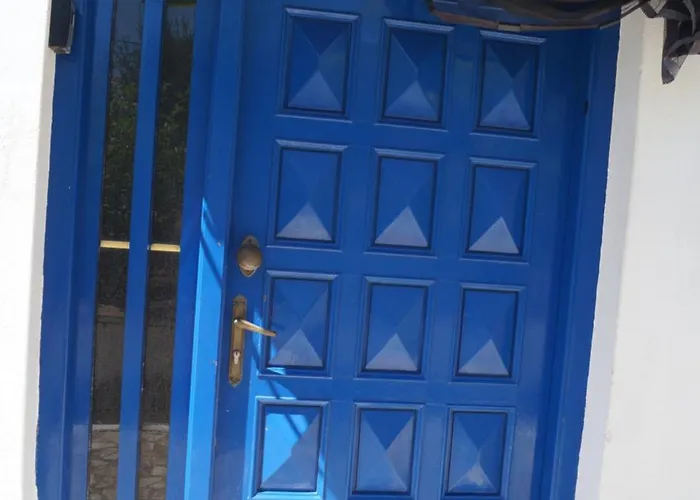 Modernes In Toller Lage Chrani